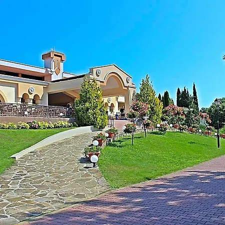 Hotell Duni Village