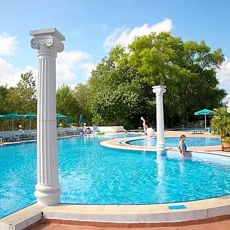 Duni Village 4*